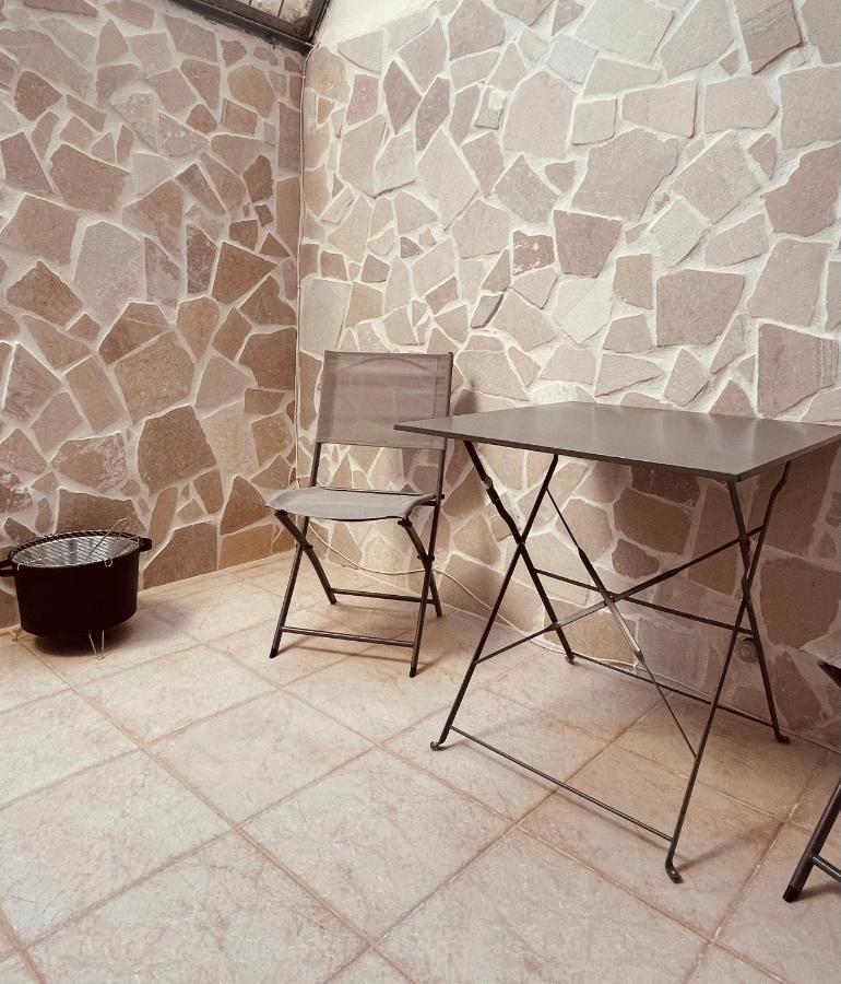 Lovely 2 Bedroom Rental Unit,Patio And Close Beach 贝瓦尼亚圣彼得 外观 照片